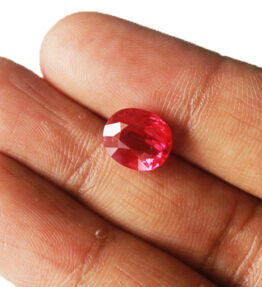 Ruby Manik stone 5.20 Carat Very Nice Natural certified Oval Cut Red gemstone