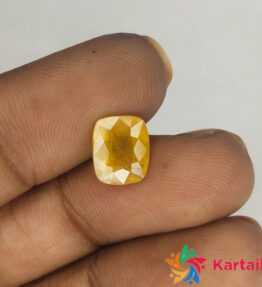 yellow sapphire gemstone 2.75 Carat Pukhraj