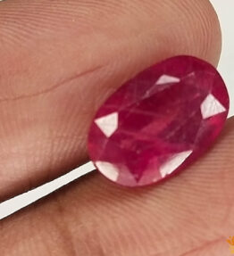 Vaibhav Gems kempu stone uses 4.85 Carat