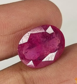 Vaibhav Gems manickam stone  7.25 Carat