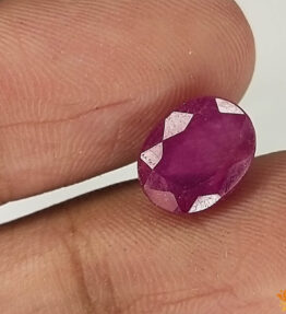 Vaibhav Gems kempu stone online 3.85 Carat