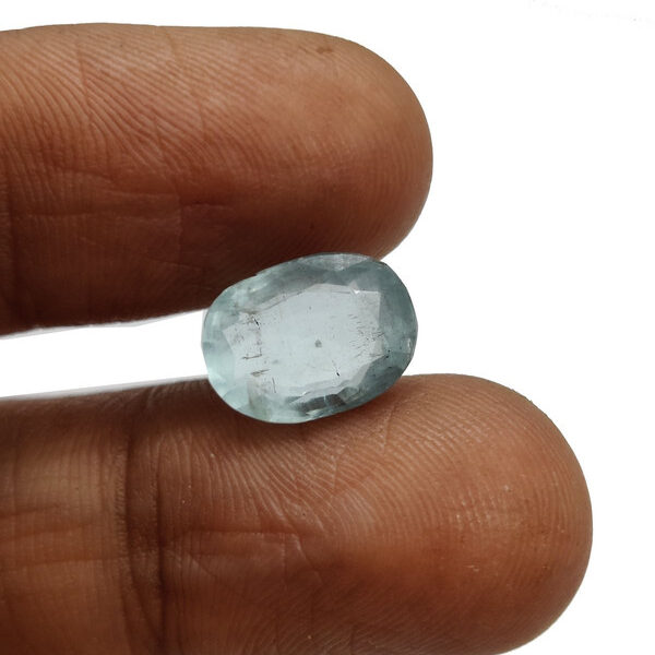 Aquamarine stone ring