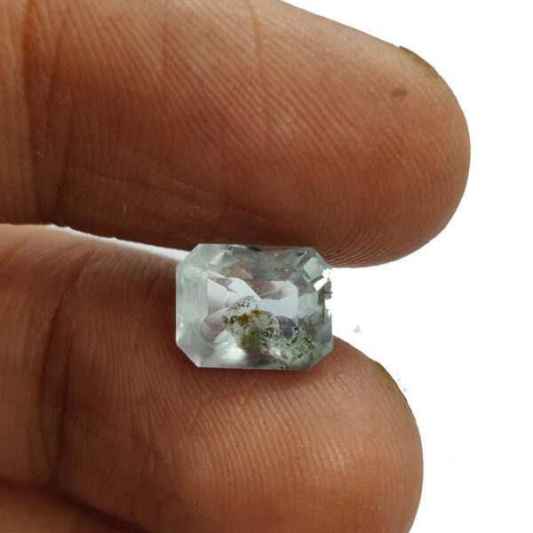 natural aquamarine gemstone